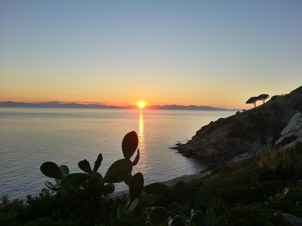L'Ogliera Appartamenti Dell'Aia Pomonte Exterior foto