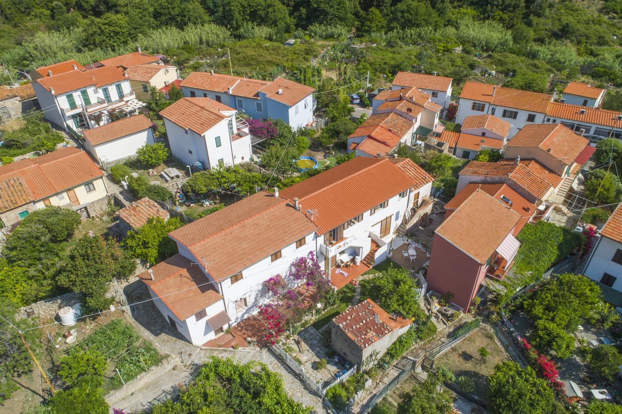 L'Ogliera Appartamenti Dell'Aia Pomonte Exterior foto